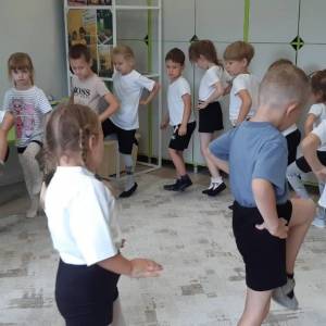 Конспект двигательной деятельности «Олимпийцы среди нас: путешествие к истокам спорта» в старшей группе