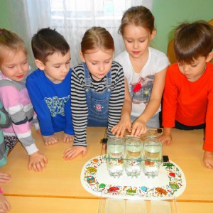 Праздники дни областей